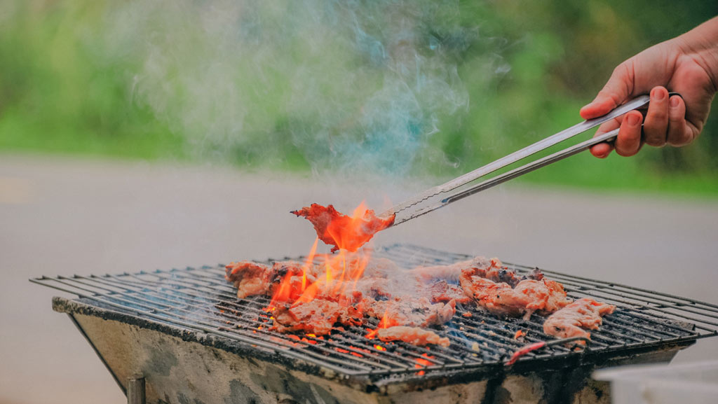 اعلان بالانجليزي عن مطعم قصير 5 اعلان-بالانجليزي-عن-مطعم-قصير
